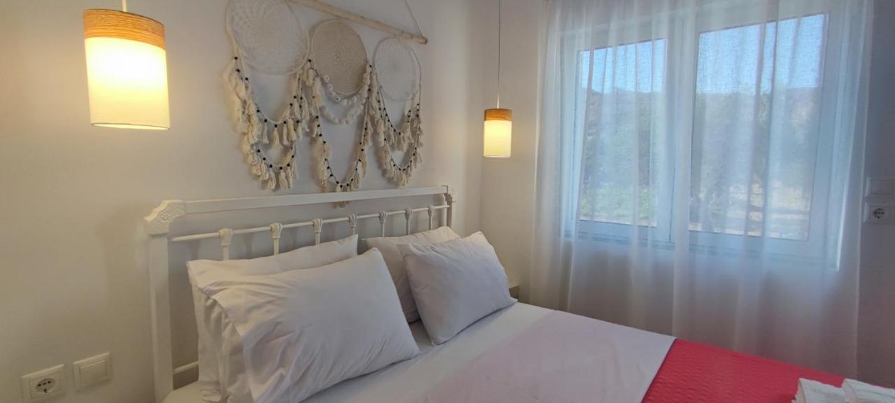 Diana'S Luxury Suites Kíthnos Extérieur photo