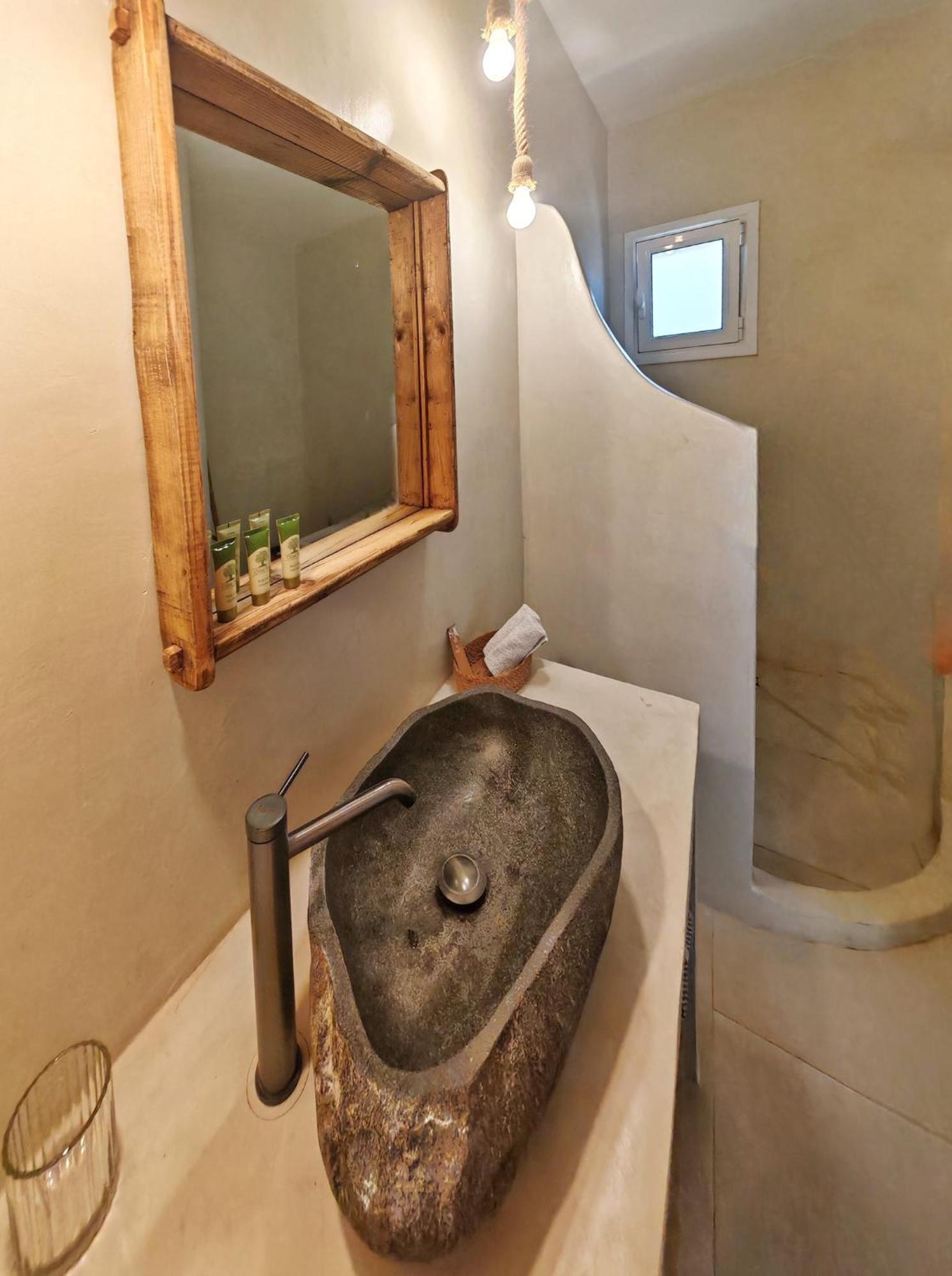 Diana'S Luxury Suites Kíthnos Extérieur photo